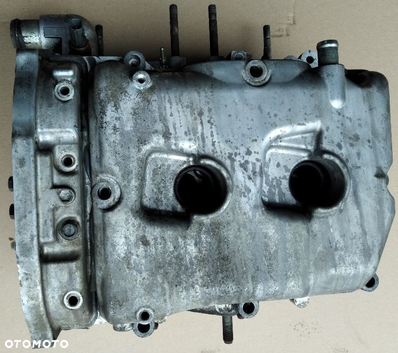 Subaru Outback Legacy IV 2.0 D głowica silnika prawa - 8