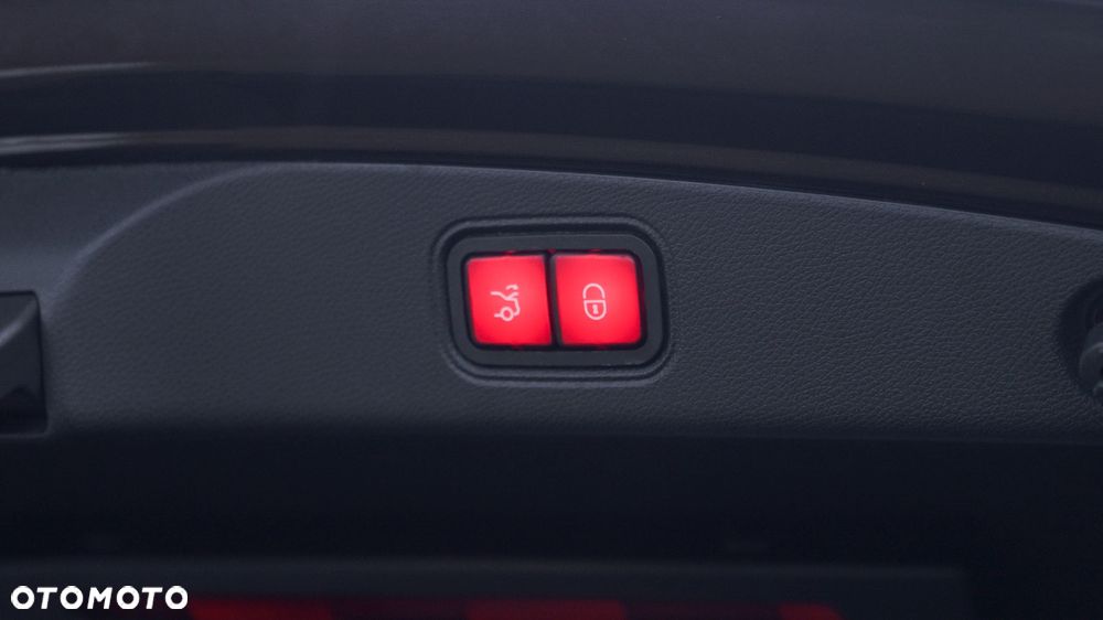 Mercedes-Benz Klasa E - 40