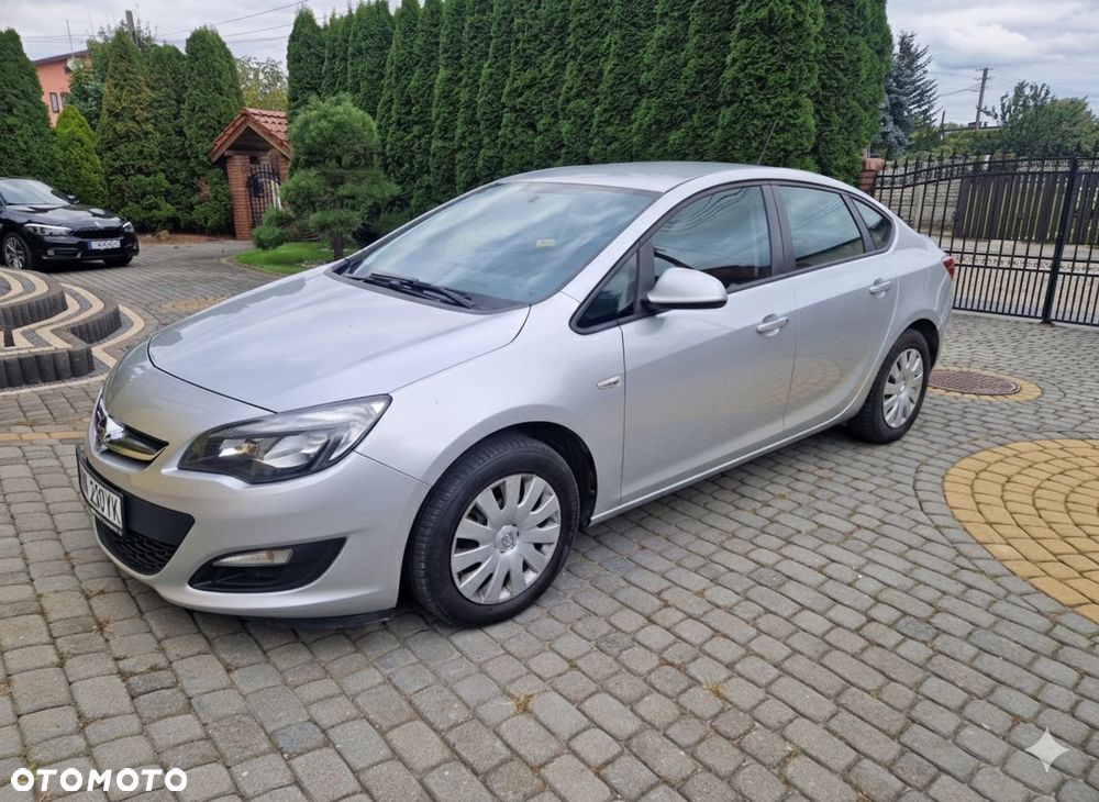 Opel Astra 1.4 T Active - 3