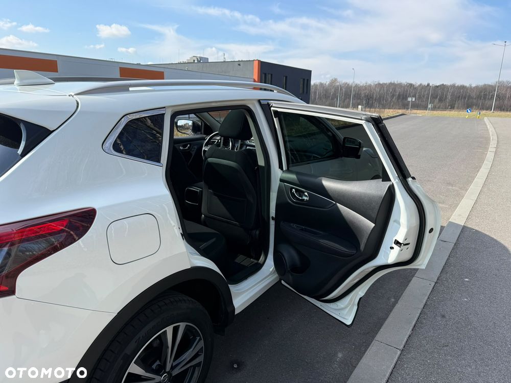 Nissan Qashqai - 16