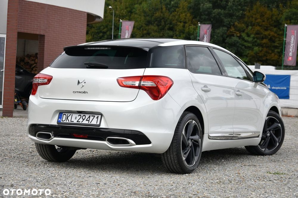 Citroën DS5 HDi 165 SoChic - 15