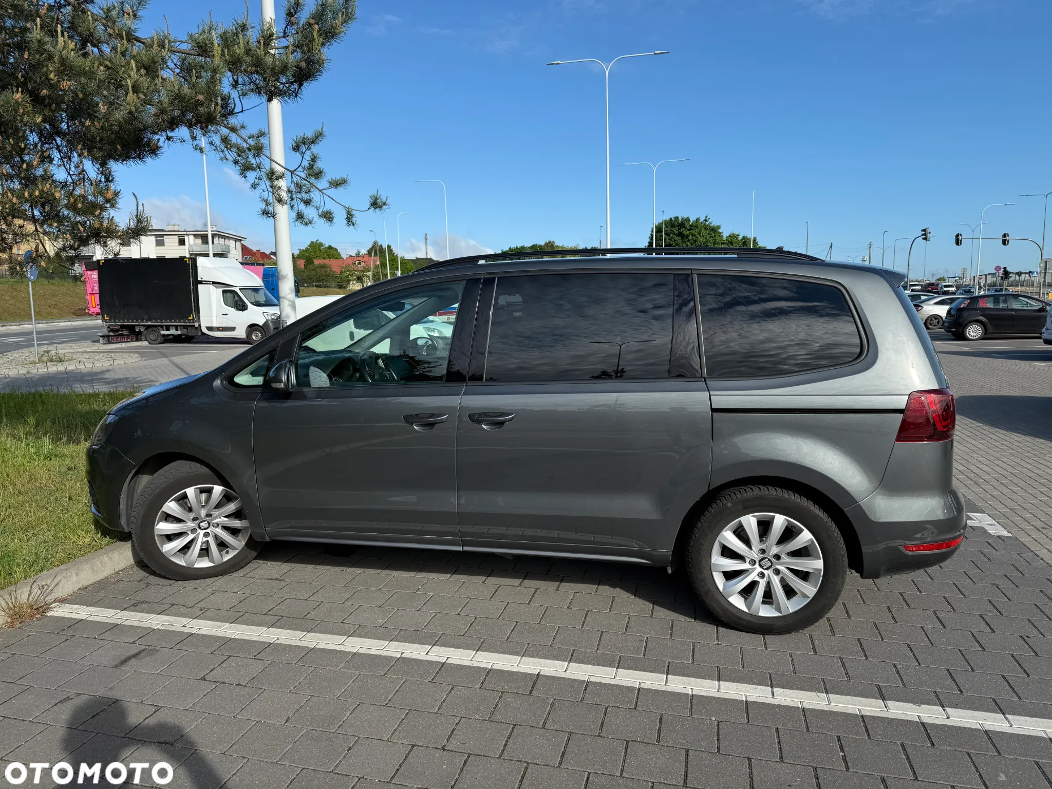 Seat Alhambra 2.0 TDI Reference DSG - 2
