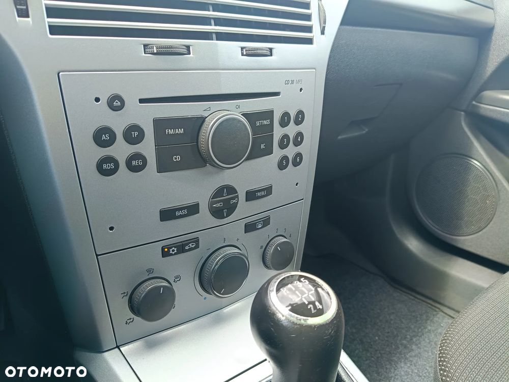 Opel Astra - 12