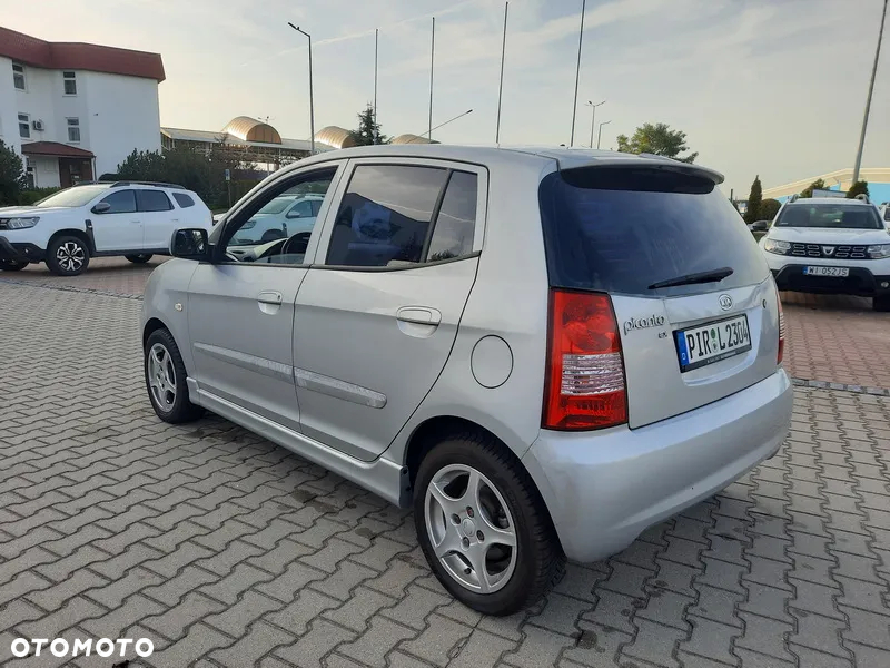 Kia Picanto - 4