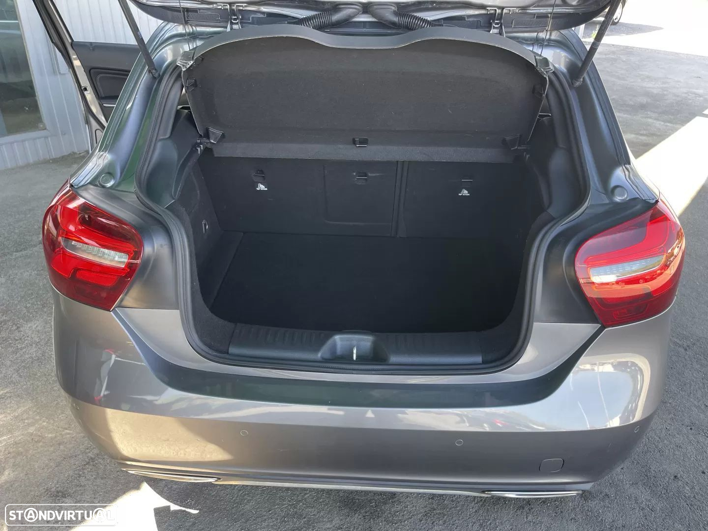 Mercedes-Benz A 180 - 19