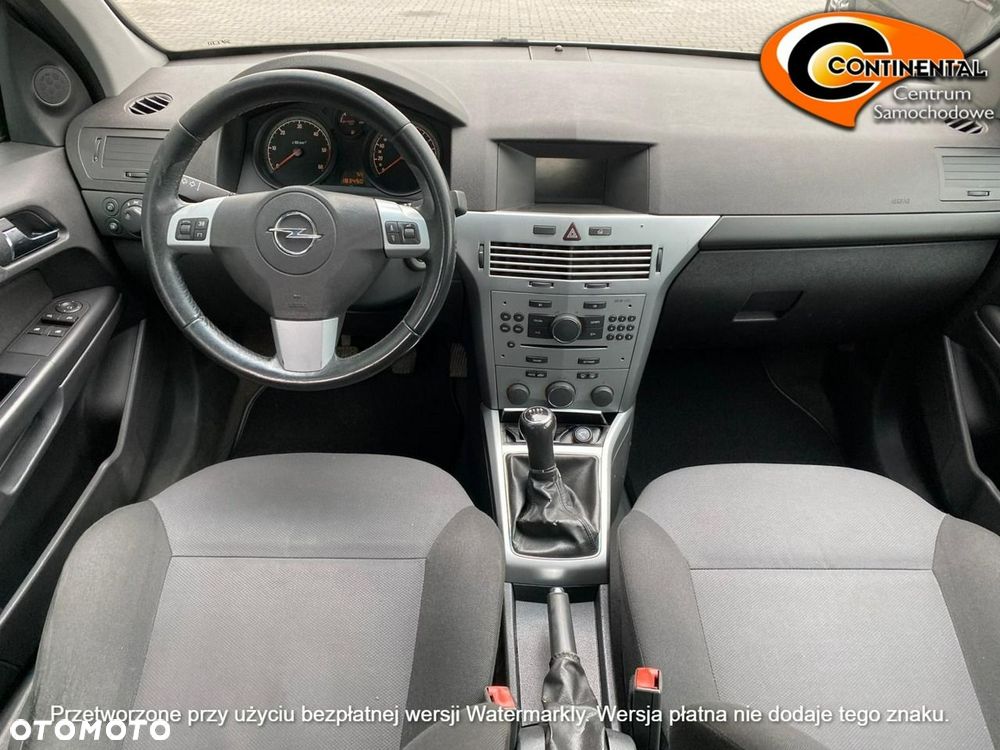 Opel Astra - 9