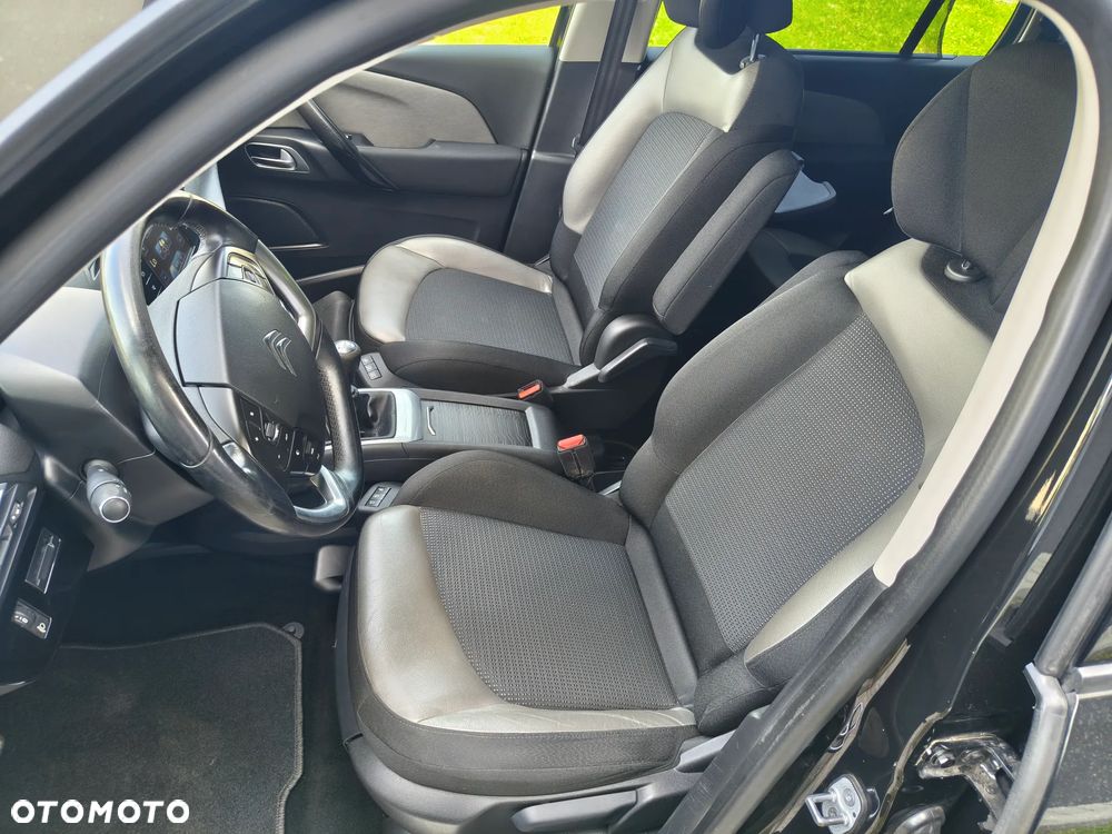 Citroën C4 Grand Picasso PureTech 130 Stop&Start Exclusive - 25