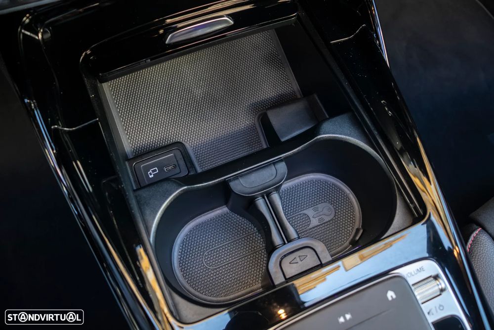 Mercedes-Benz A 45 AMG S 4Matic+ - 35