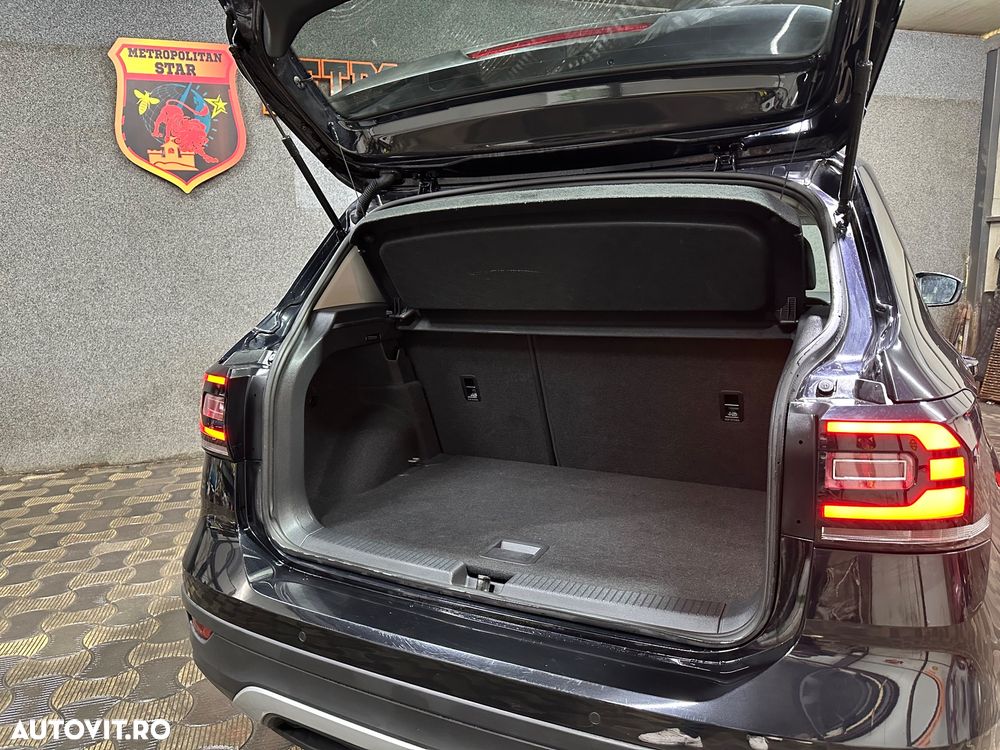 Volkswagen T-Cross - 9