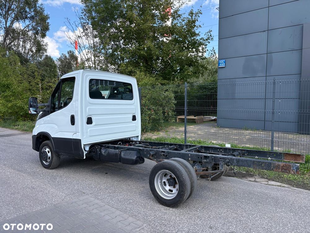 Iveco Daily 35C180 3.0 180 km Manual rozstaw 3.45 - 19
