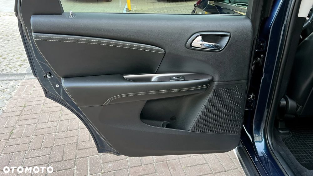 Fiat Freemont 2.0 Multijet 16V DPF Automatik Allrad Cross - 28