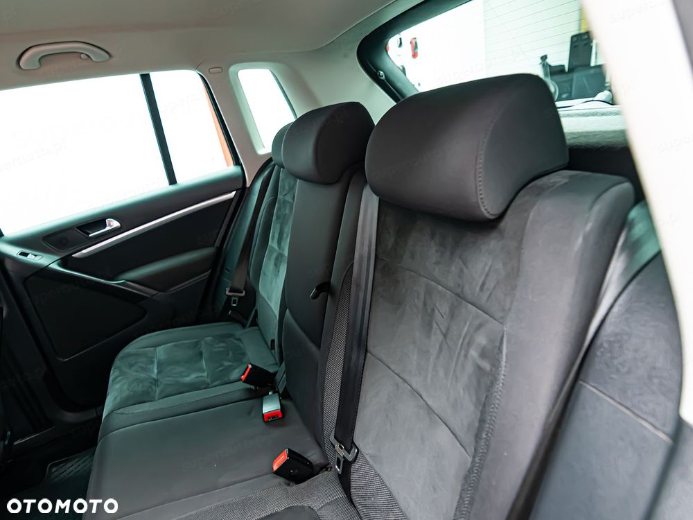 Volkswagen Tiguan - 21
