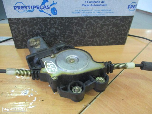 Elevador Com Motor ELEVCM354 FIAT MAREA SW 1998 5P FD USADO - 2