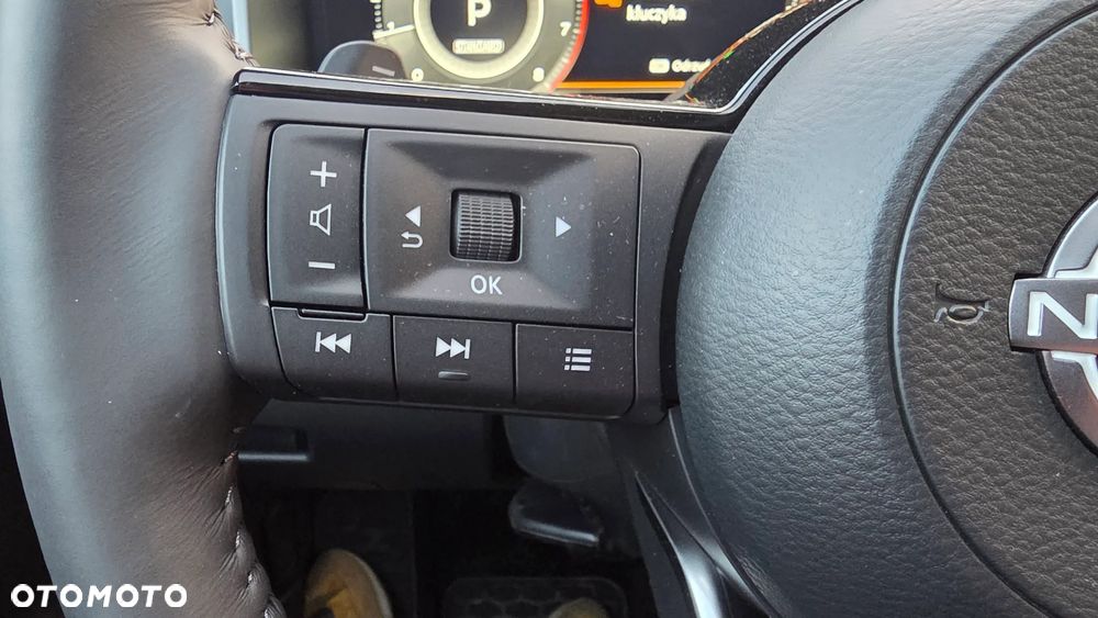 Nissan Qashqai 1.3 DIG-T MHEV N-Connecta Xtronic - 23