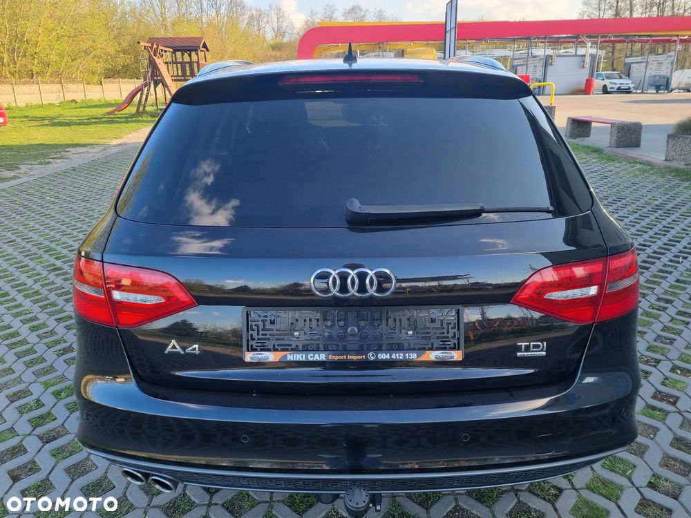 Audi A4 Avant 2.0 TDI DPF quattro S tronic Attraction - 13