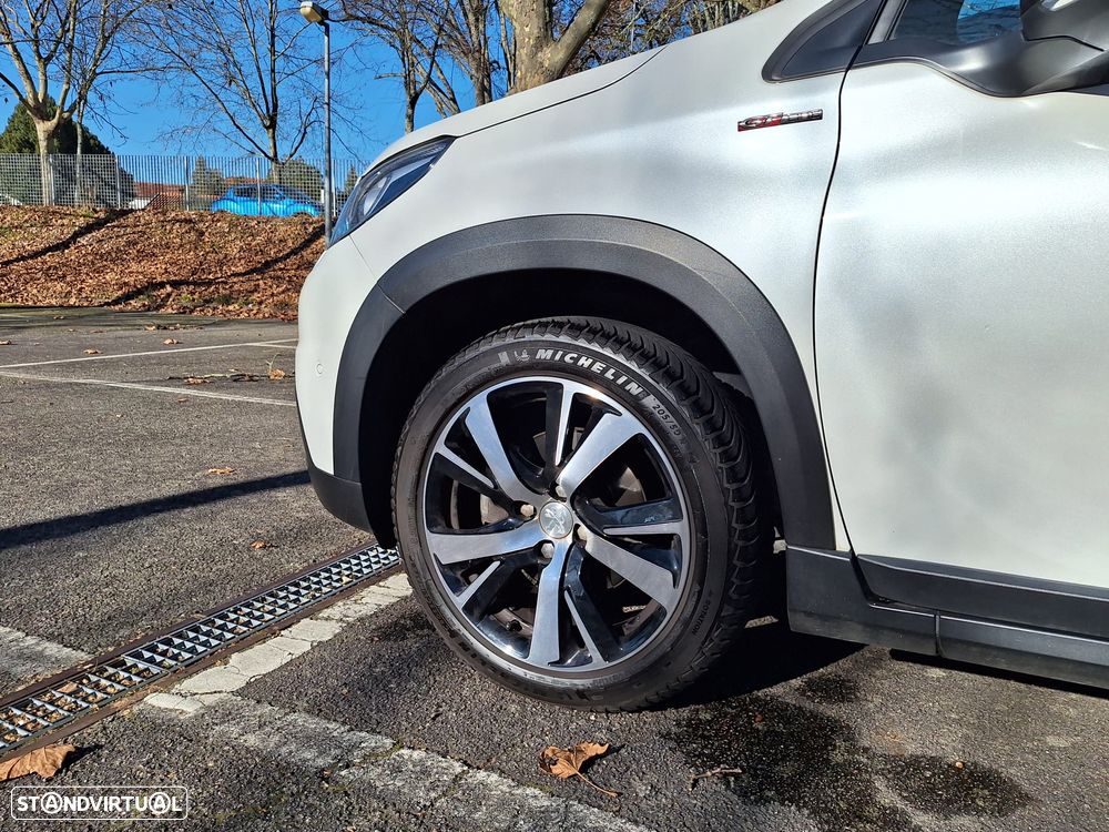 Peugeot 2008 PureTech 110 Stop&Start EAT6 GT-Line Edition - 9