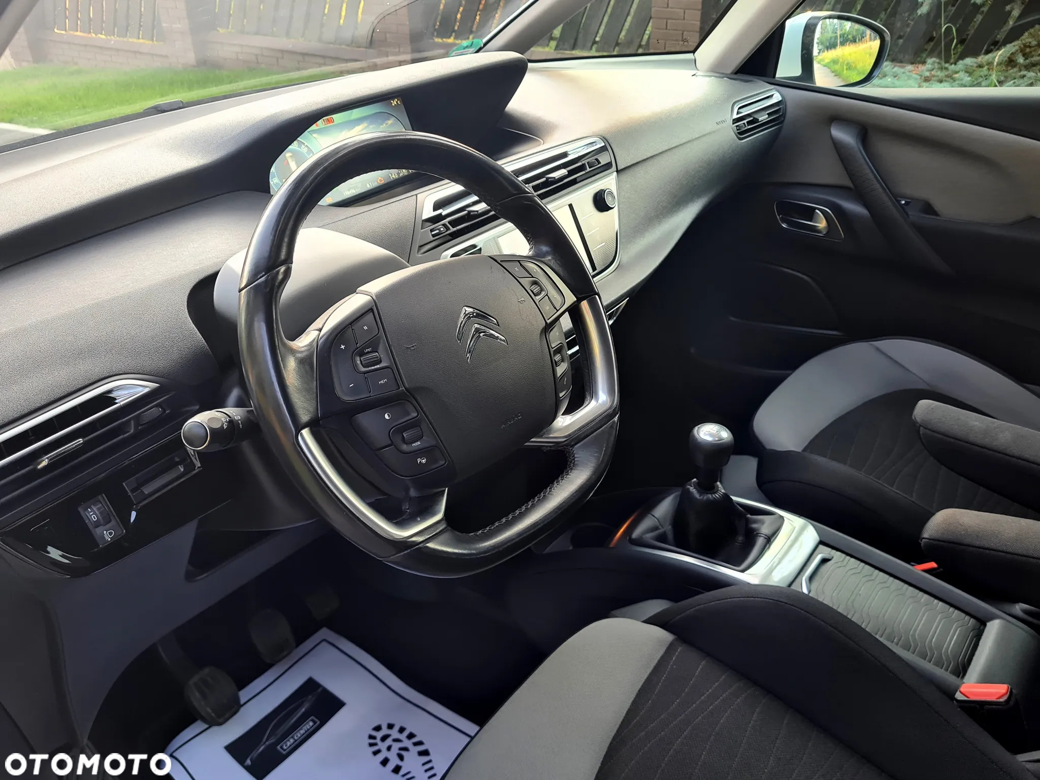 Citroën C4 Picasso 2.0 HDi Exclusive - 6