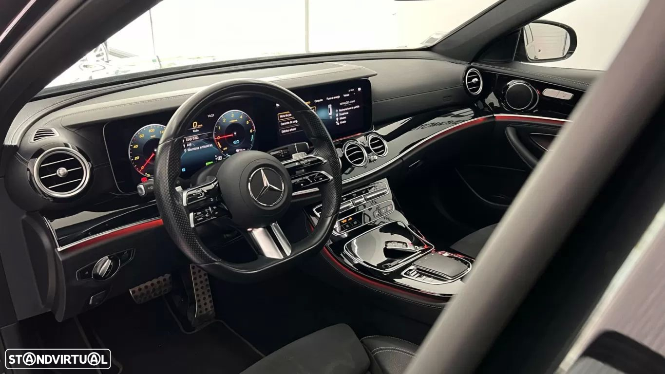 Mercedes-Benz E 300 de AMG Line - 12