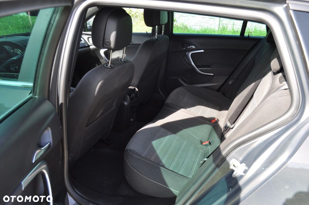 Opel Insignia - 17