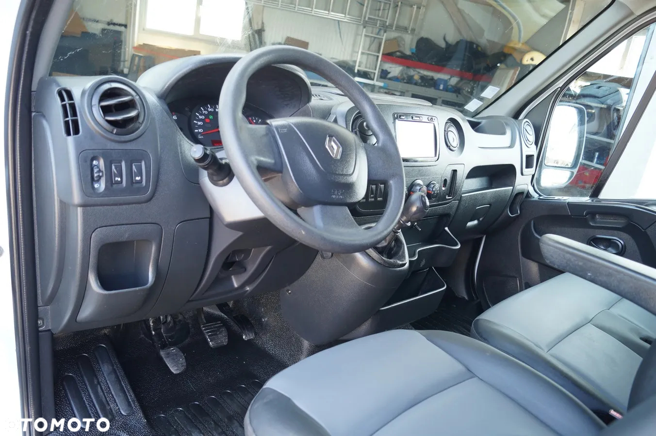 Renault Master - 18