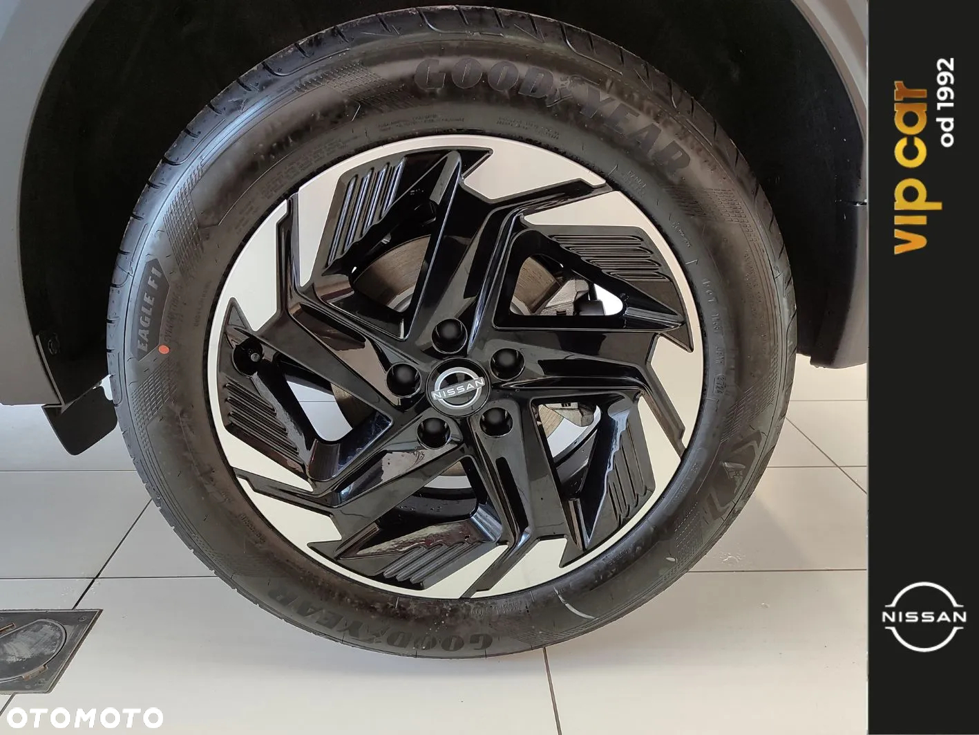 Nissan Qashqai 1.3 DIG-T mHEV N-Connecta Xtronic - 13