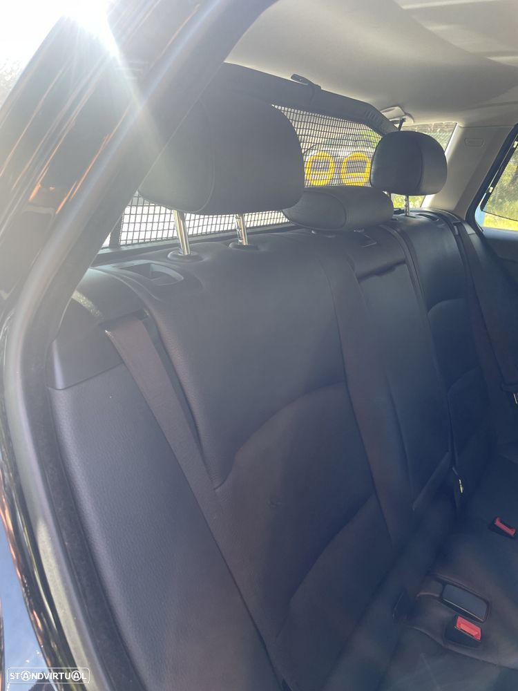 BMW 520 d Auto - 11