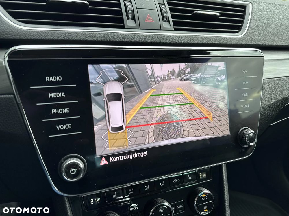 Skoda Superb 2.0 TDI SCR 4x4 Style DSG - 20