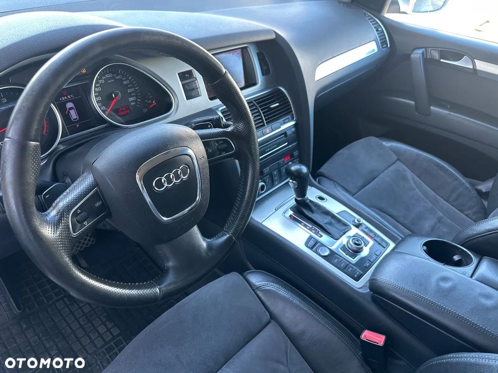 Audi Q7 3.0 TDI DPF Quattro Tiptronic - 16