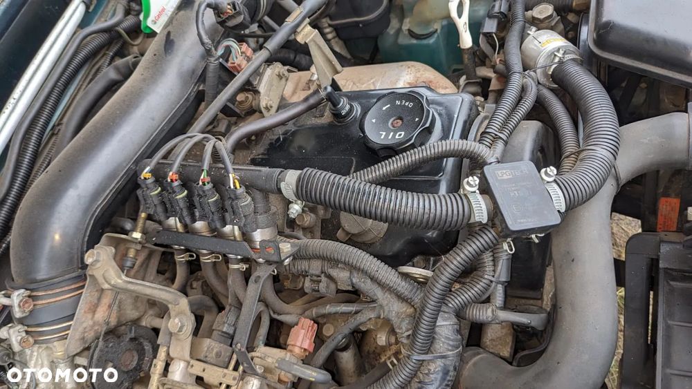 Mitsubishi Pajero Pinin 1.8 - 4