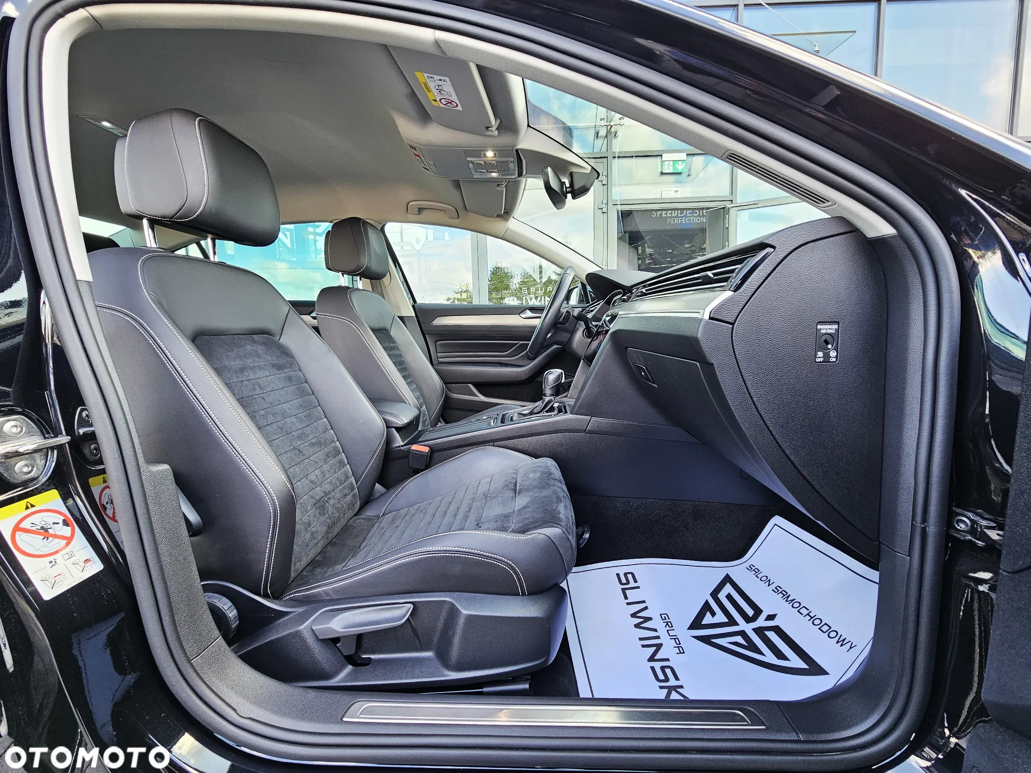 Volkswagen Passat 2.0 TSI 4Mot Elegance DSG - 20