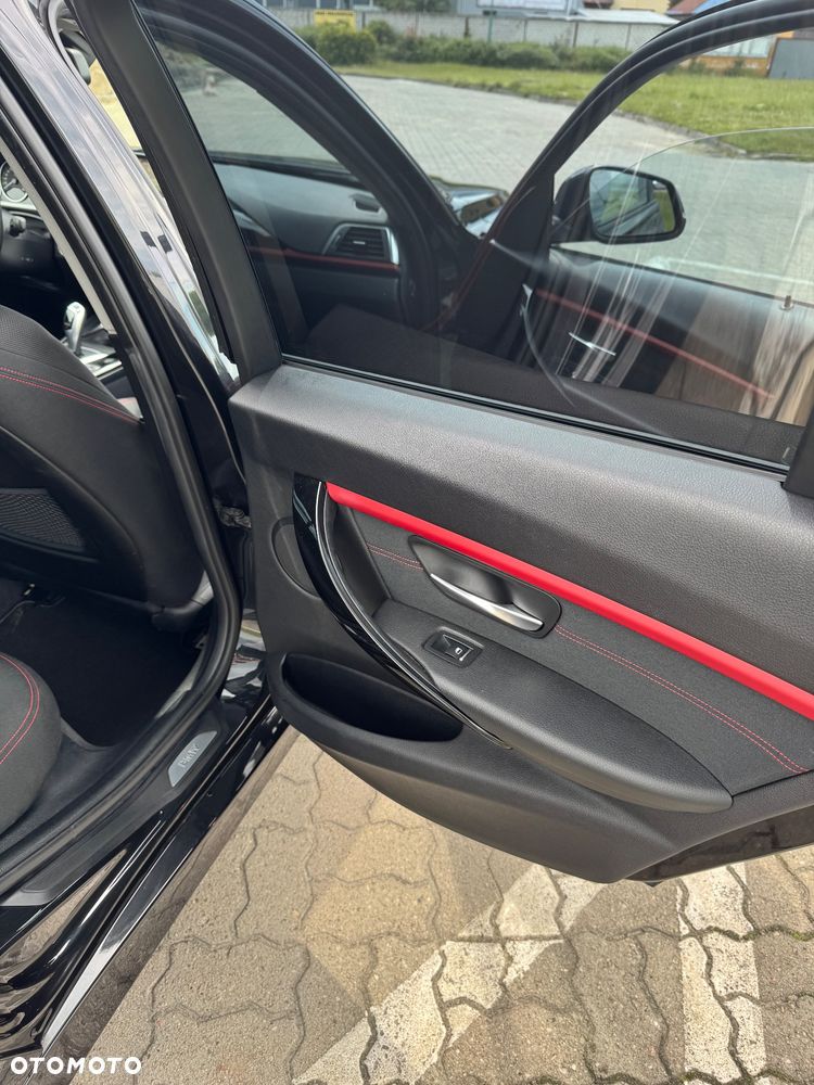BMW Seria 3 318i Sport Line - 18