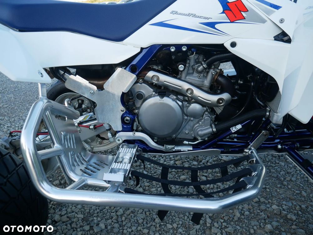 Suzuki Inny - 17