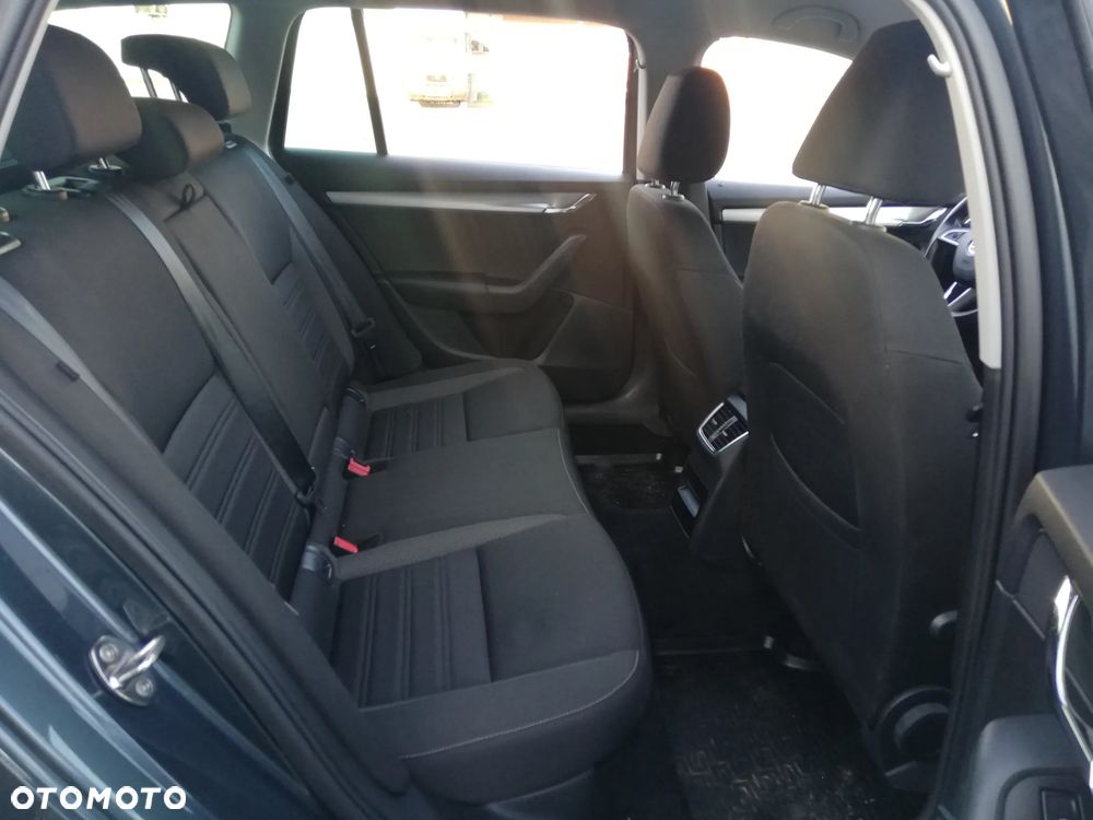 Skoda Octavia 1.0 TSI Drive - 13