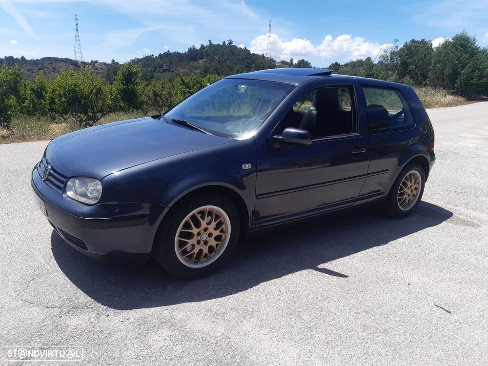 VW Golf 1.9 TDi Highline - 2
