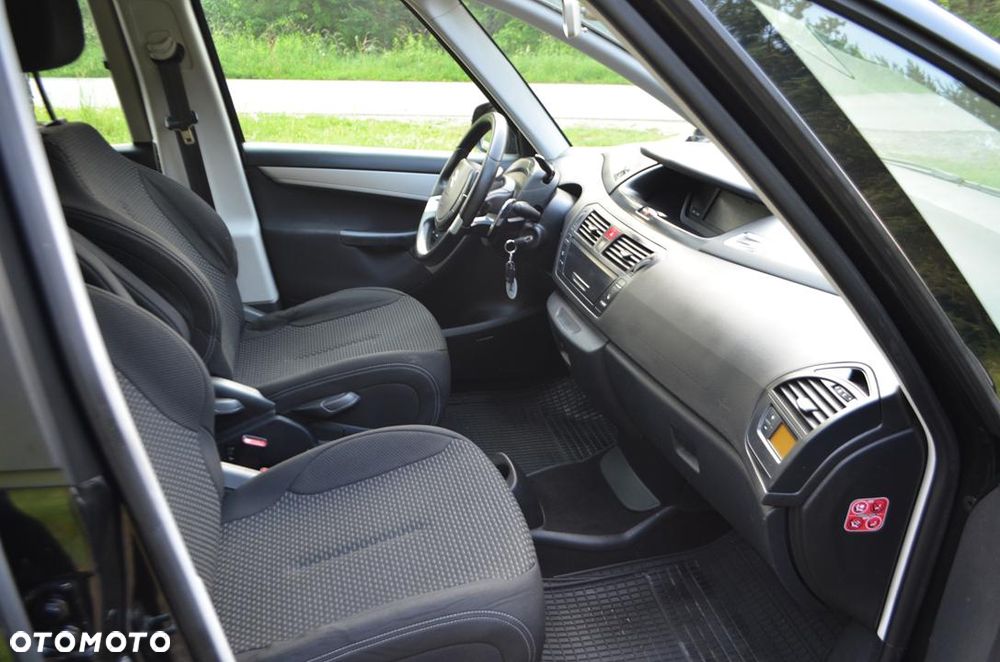 Citroën C4 Picasso 1.6 HDi My Way MCP - 24