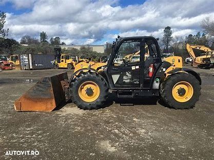Dezmembrare utilaj de constructii CAT TH406 - 1