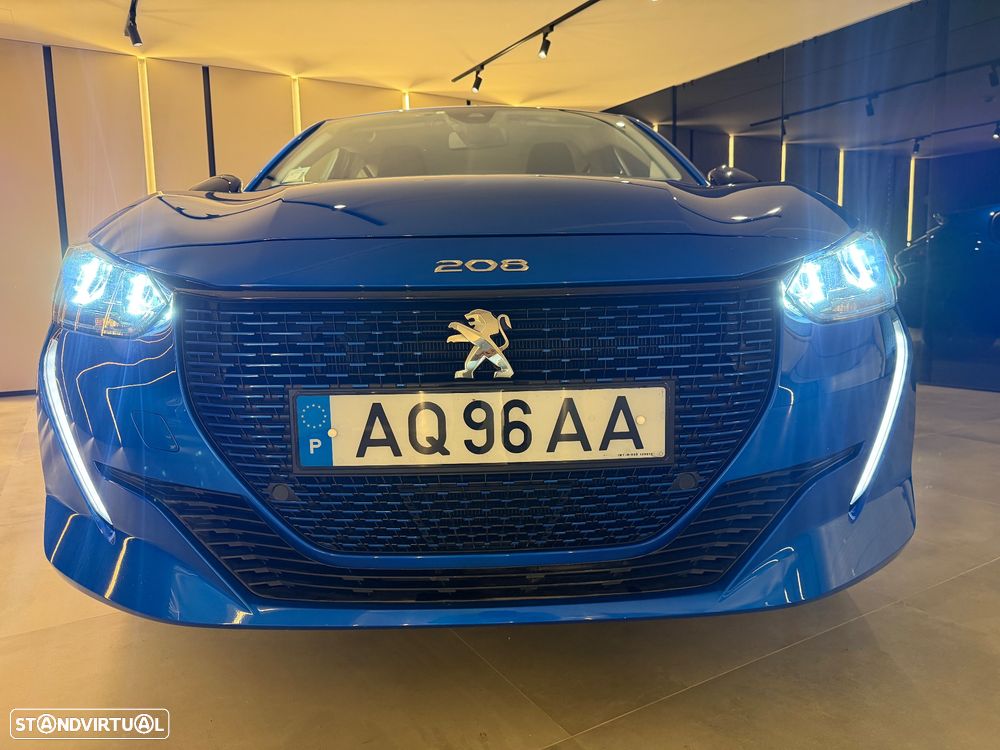 Peugeot e-208 - 15