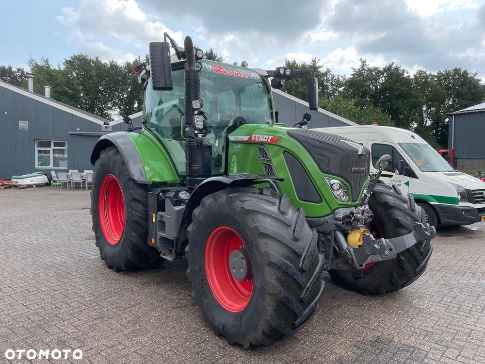 Fendt 724 - 4