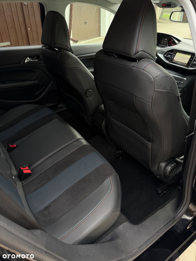 Peugeot 308 - 17