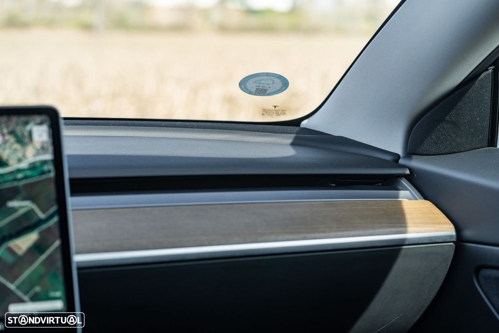 Tesla Model 3 Standard Range Plus RWD - 30