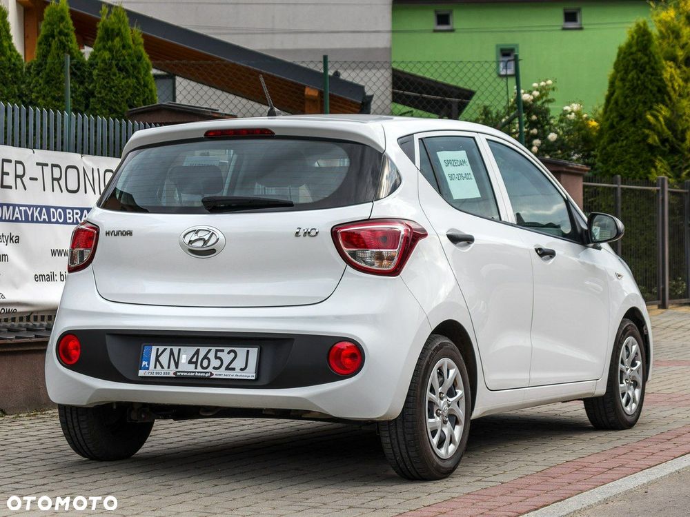 Hyundai i10 1.0 - 6