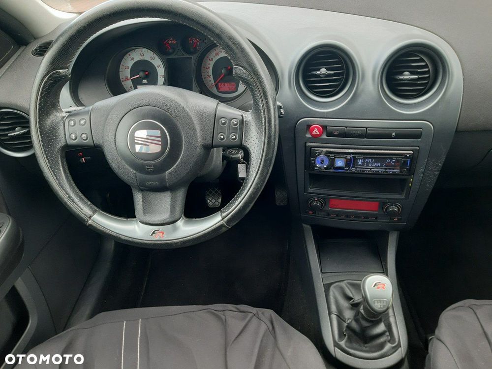 Seat Ibiza 1.8 20V T FR - 9