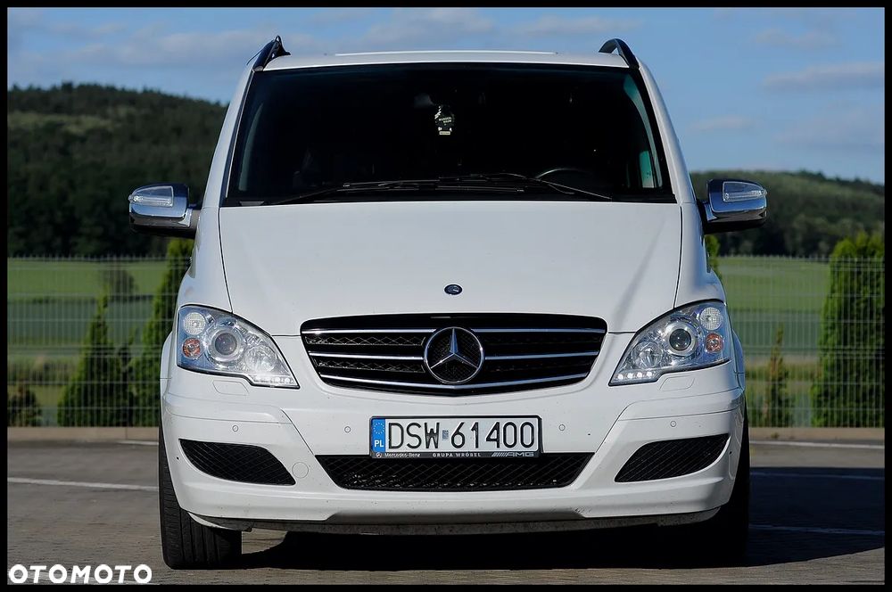 Mercedes-Benz Viano - 11