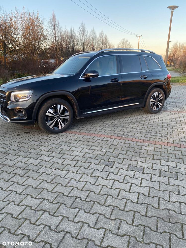 Mercedes-Benz GLB 200 d 4-Matic 8G-DCT - 4
