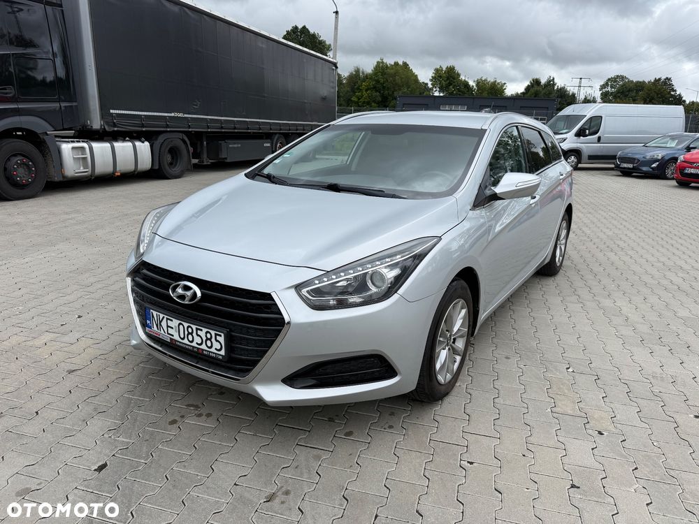 Hyundai i40 1.7 CRDi BlueDrive Comfort - 1