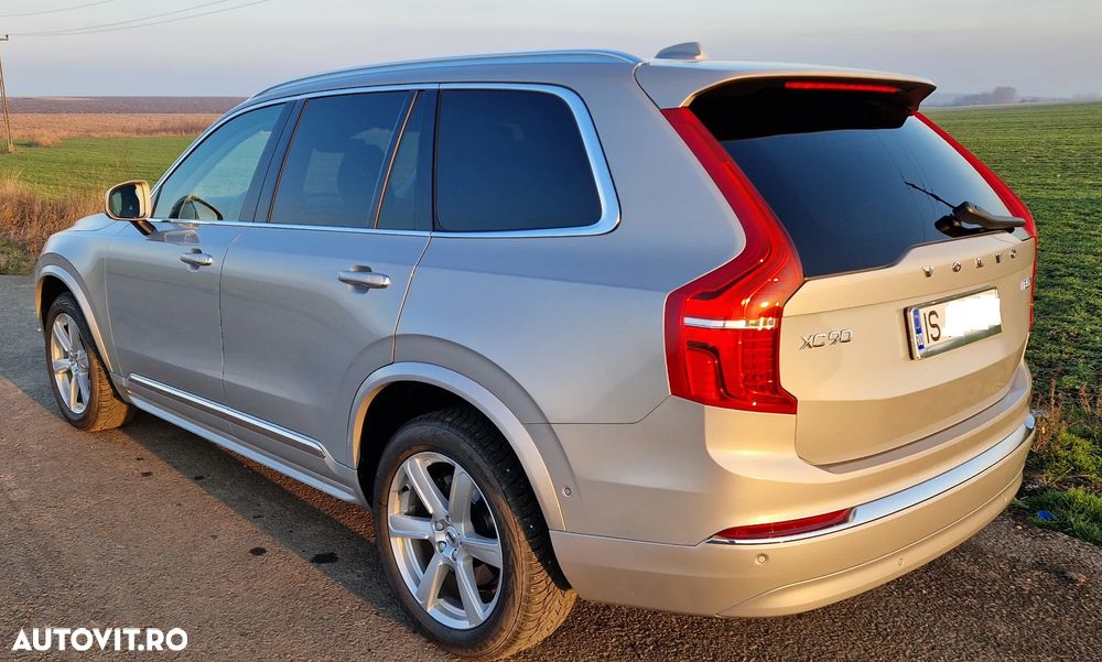 Volvo XC 90 B5 D AWD Plus Bright - 26