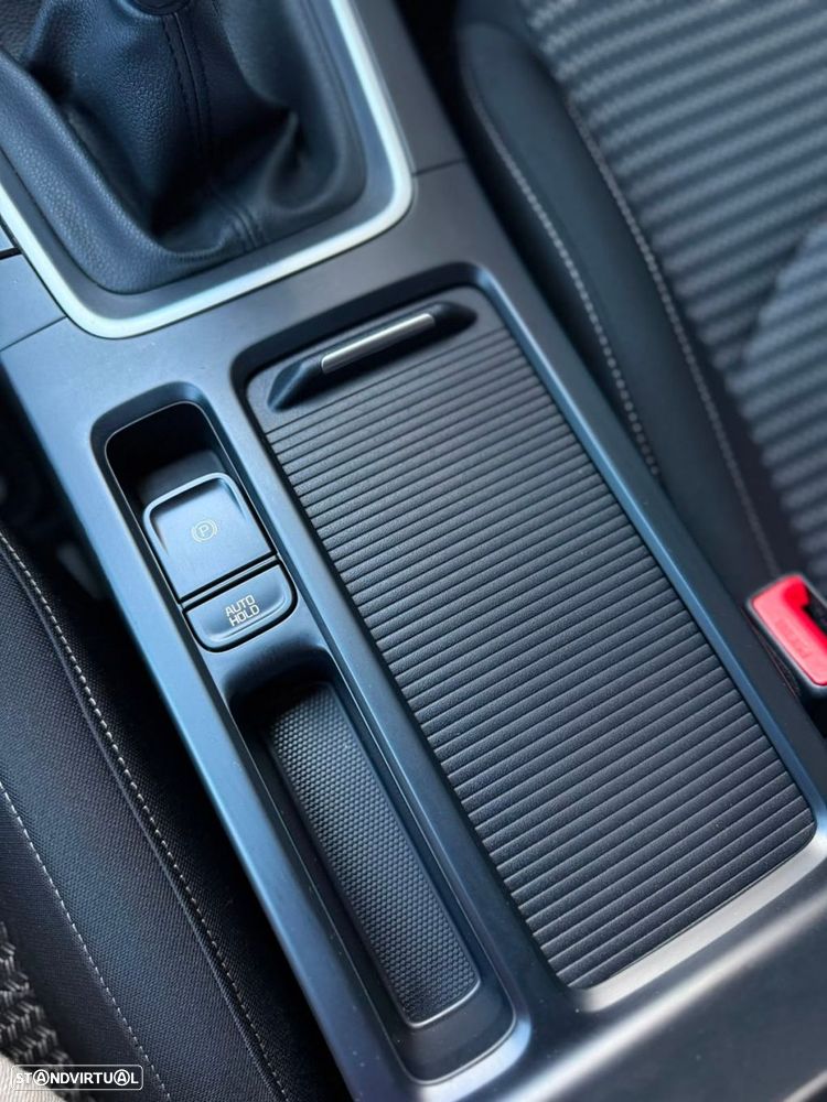 Kia XCeed 1.0 T-GDI Dynamic - 32
