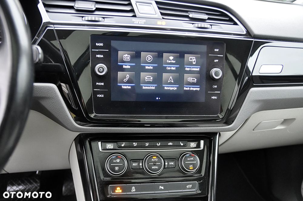 Volkswagen Touran 1.8 TSI BMT Highline DSG - 18