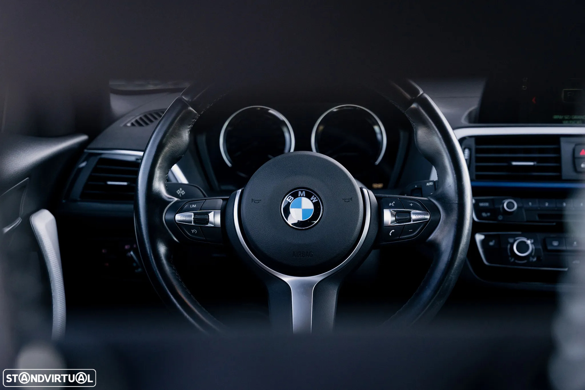 BMW 116 d Pack M Shadow - 27