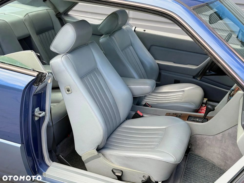 Mercedes-Benz W124 (1984-1993) - 13